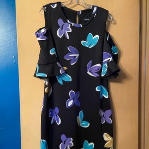 Nine West cold shoulder dress size 12